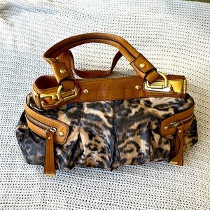 Gorgeous B Makowsky like new handbag